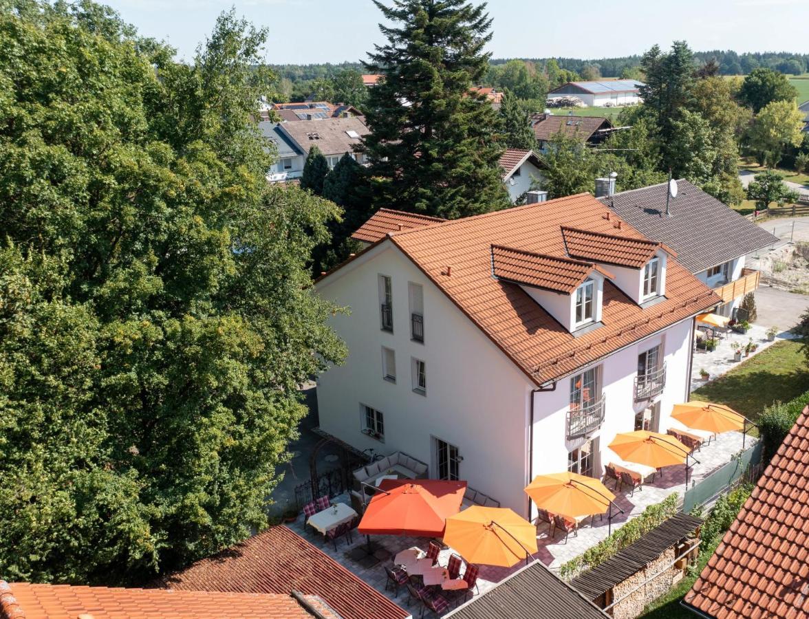 Gaestehaus Guggenberger Hohenkirchen-Siegertsbrunn Exterior photo